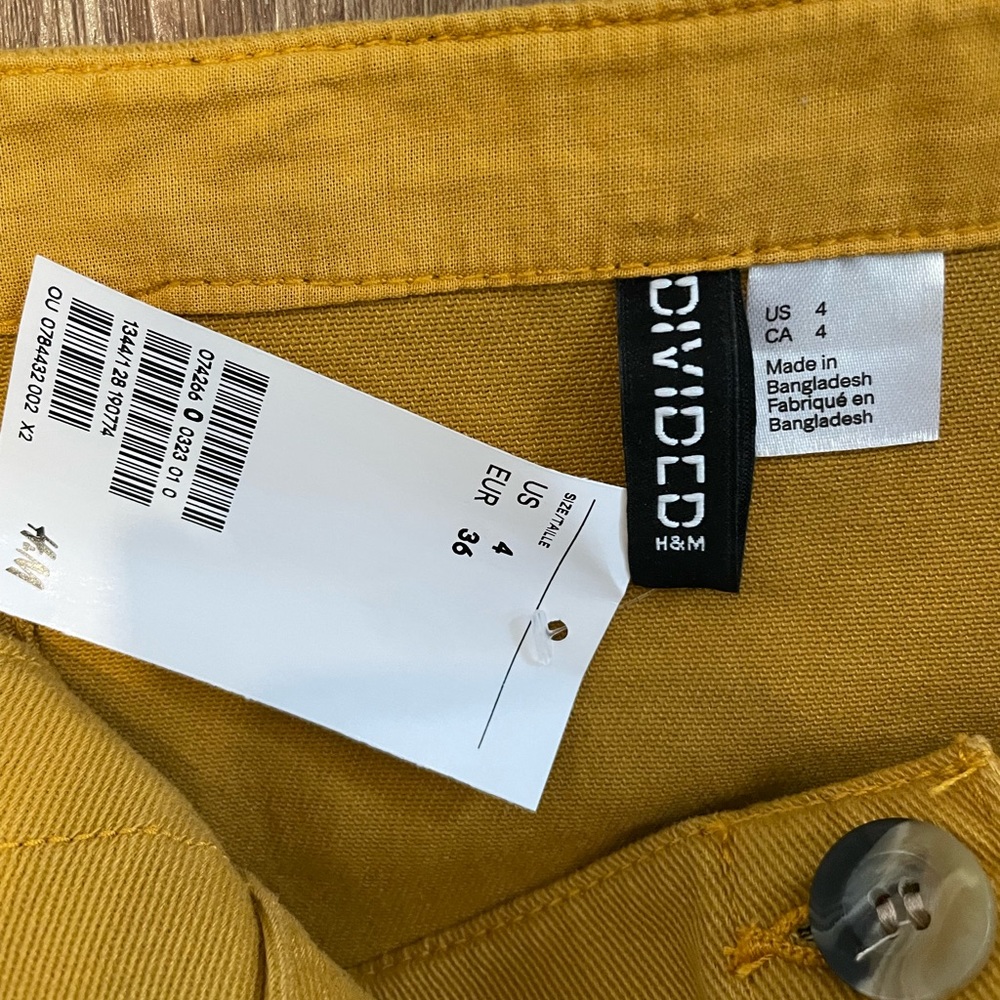 Yellow/mustard dress with buttons size 4 - Picture 3 of 3